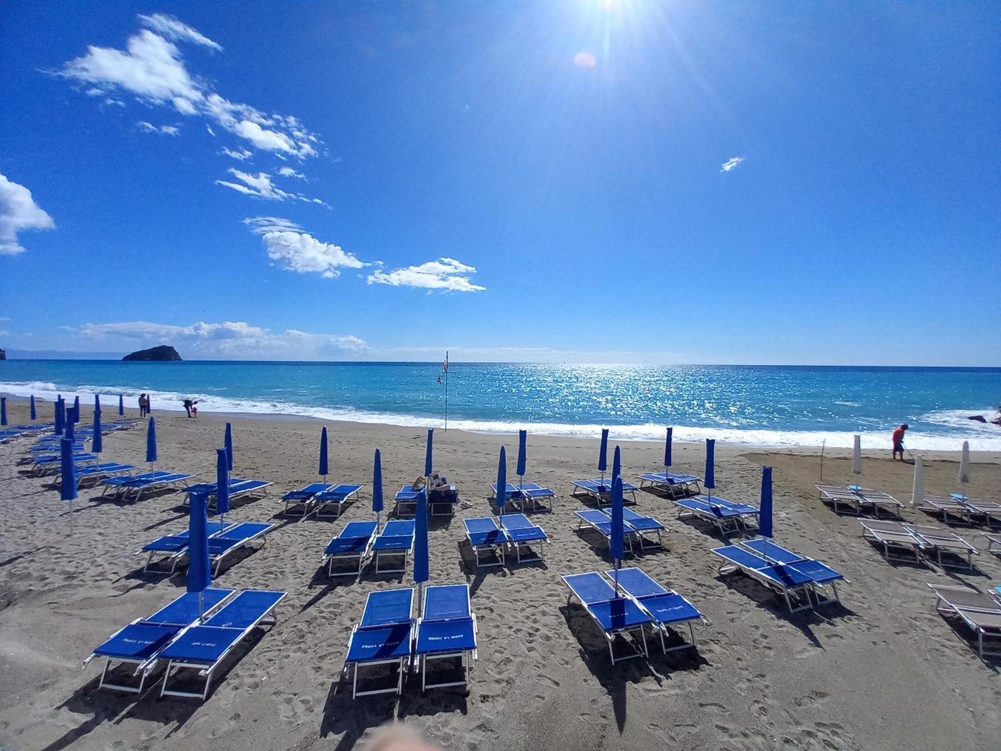 Tramonto Sul Mare - Sea Suite Savona Exteriér fotografie
